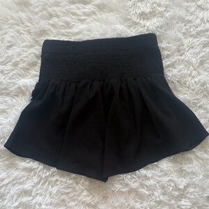 SHEIN Black Smocked Waist Skort
